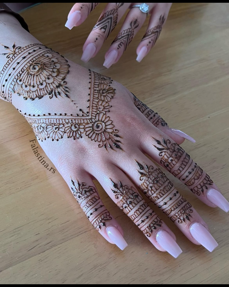 Is Black Henna Safe? Natural Henna vs PPD Black Henna Explained